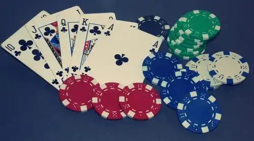 m9skm apk Live Baccarat Table တွင် မြန်မာကစားသမား real-time ကစားနေသောမြင်ကွင်း